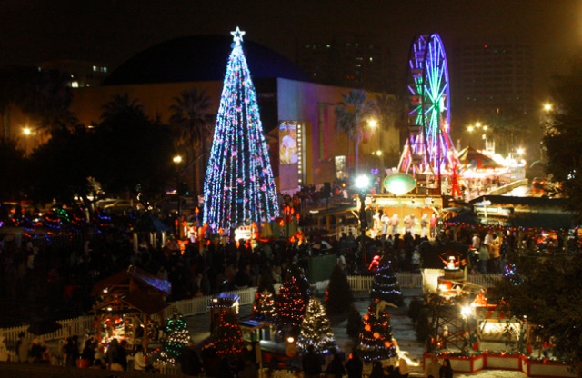 christmas-in-the-park-scqhtlsr.jpg