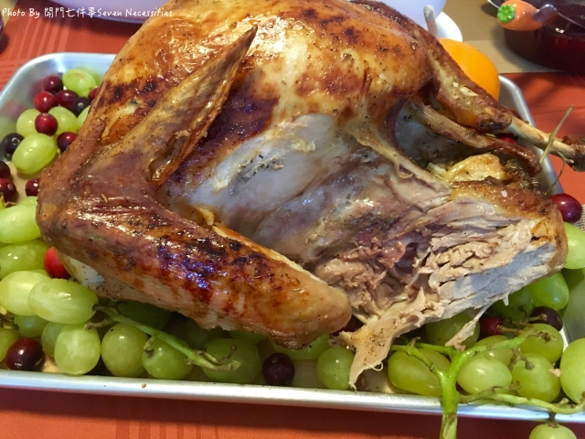 開門七件事 Seven Necessities 感恩節大餐 Thanksgiving meal Turkey inside 1.jpg